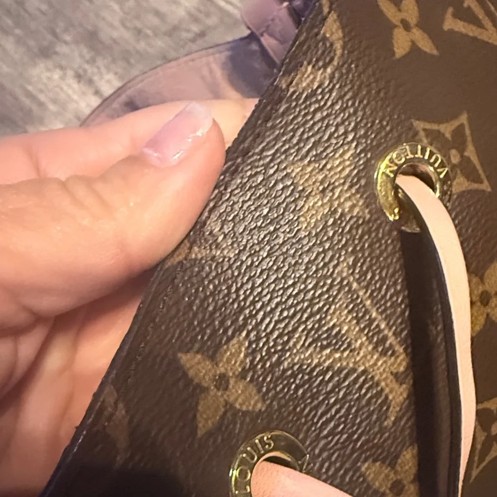 Louis Vuitton Monogram Neonoe MM